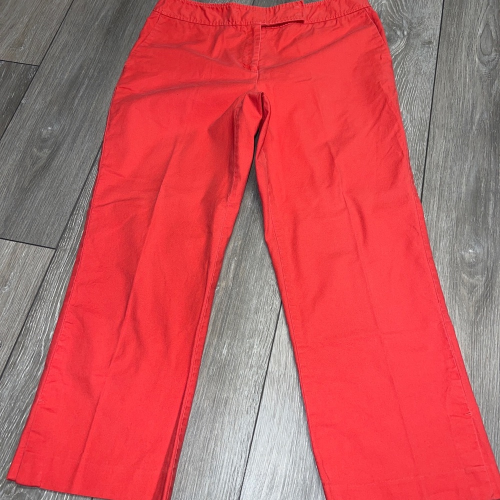Ann Taylor  Women's Capri Pants size 10 red cotton Spandex Blend
